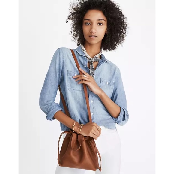 Madewell Handbags - MADEWELL The Small Drawstring Transport Crossbody Purse Bag Vegan Leather Brown